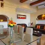 Carini Villa *