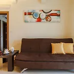 Villa Carini Għarb