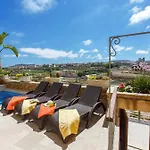 Villa Carini Għarb