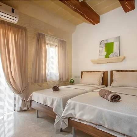 Carini Villa