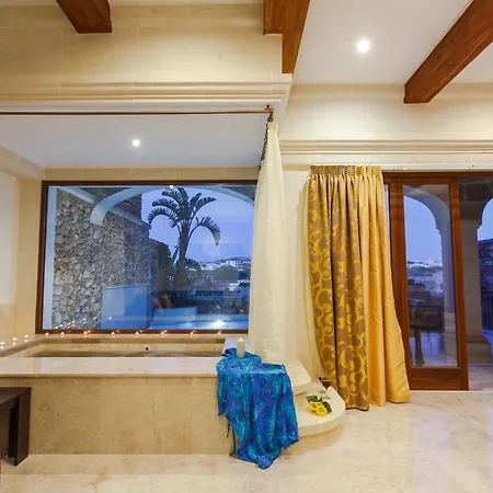 Carini Villa