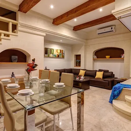 Carini Villa Għarb