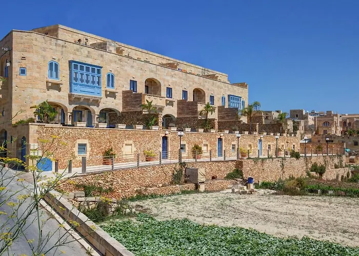 Carini Villa Għarb